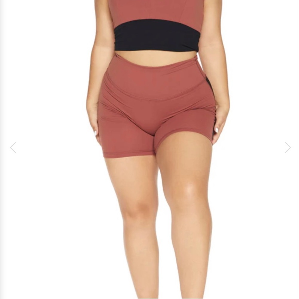 Ilus parallel shorts - Picture 3 of 9